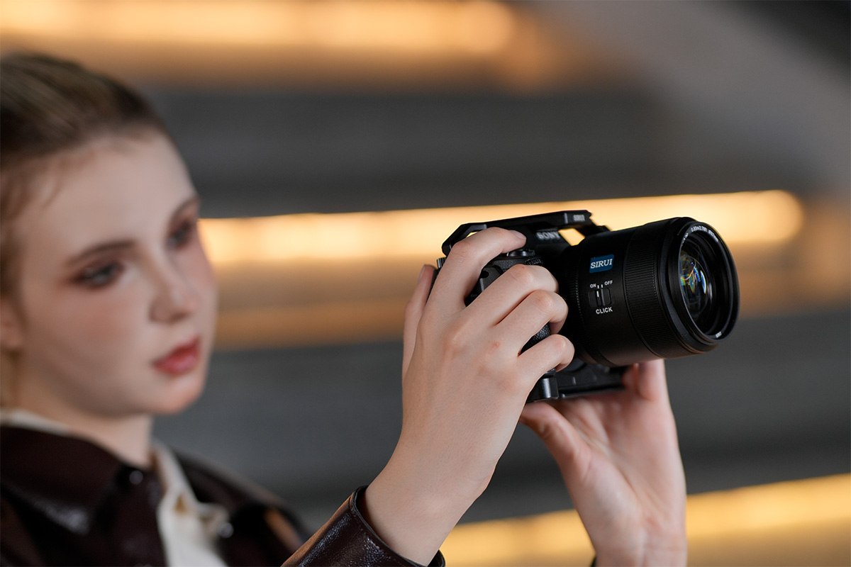 Profi-Tipps und Einstellungen für Schwarz-Weiß-Porträts von Frauen