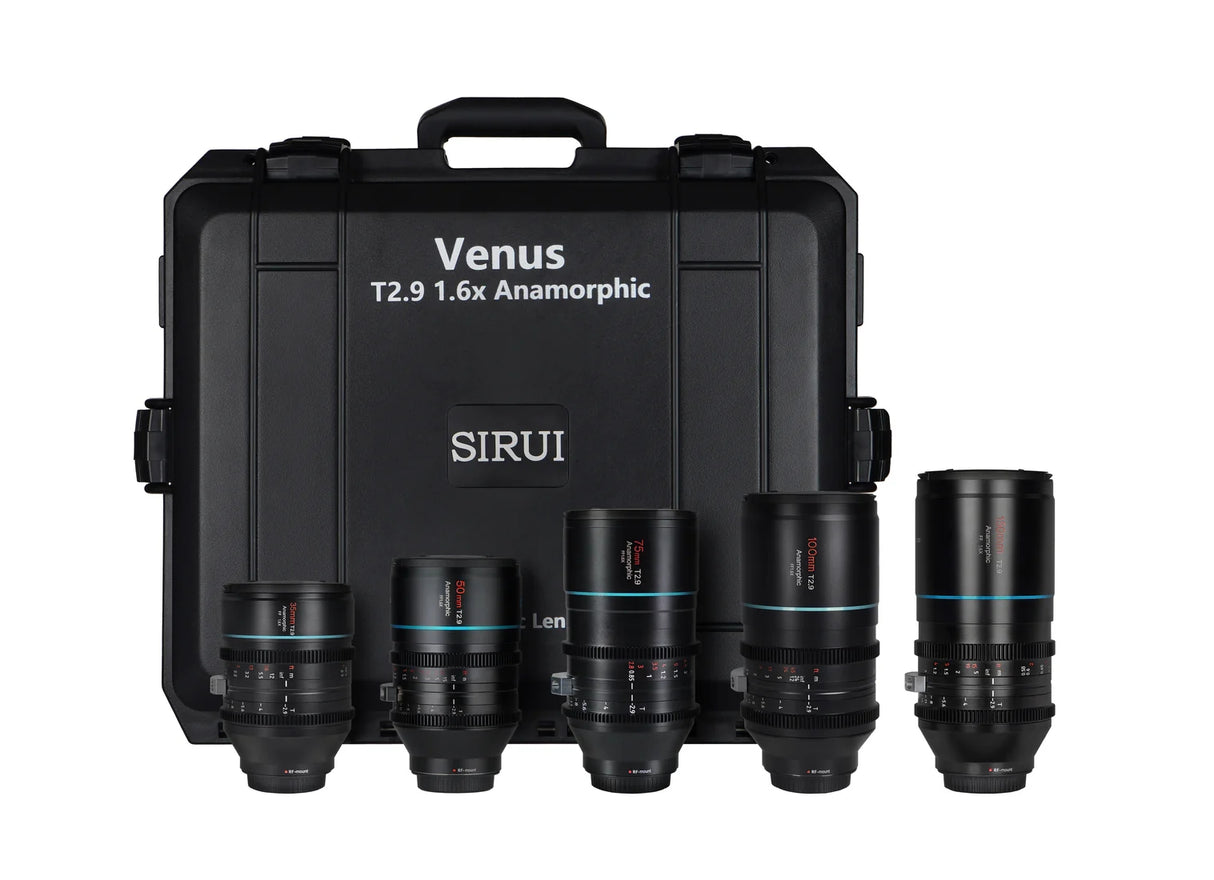 B-WARE SIRUI Venus Vollformat-Anamorphic-Kinoobjektiv B-WARE mit Objektiven und Transportkoffer im Bild.