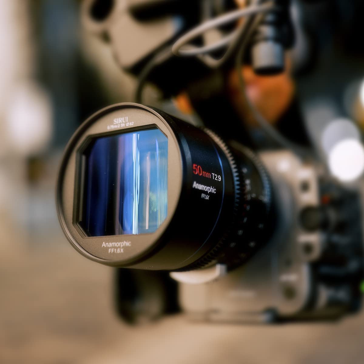 SIRUI 50 t2.9 Anamorphic　ライカ　Lマウント SIRUI 50 t2.9 Anamorphic ライカ Lマウント - メルカリ