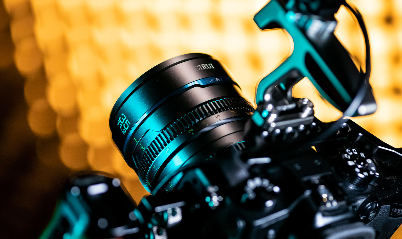 SIRUI Night Walker T1.2 Super35 Frame Cine Lens Series SIRUI Night Walker T1.2 Super35 Frame Cine Lens Series
