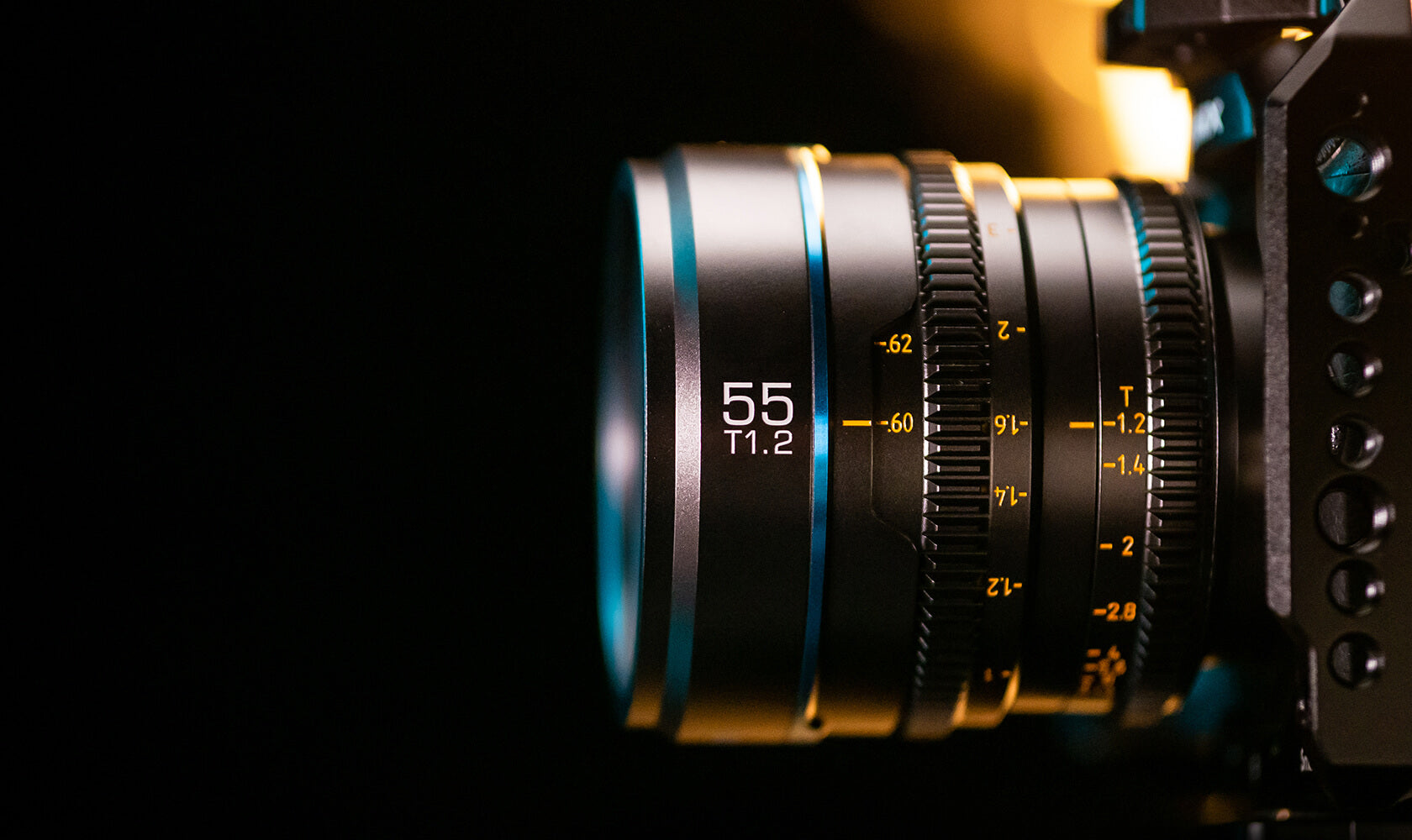 SIRUI Night Walker T1.2 Super35 Frame Cine Lens Series SIRUI Night Walker T1.2 Super35 Frame Cine Lens Series